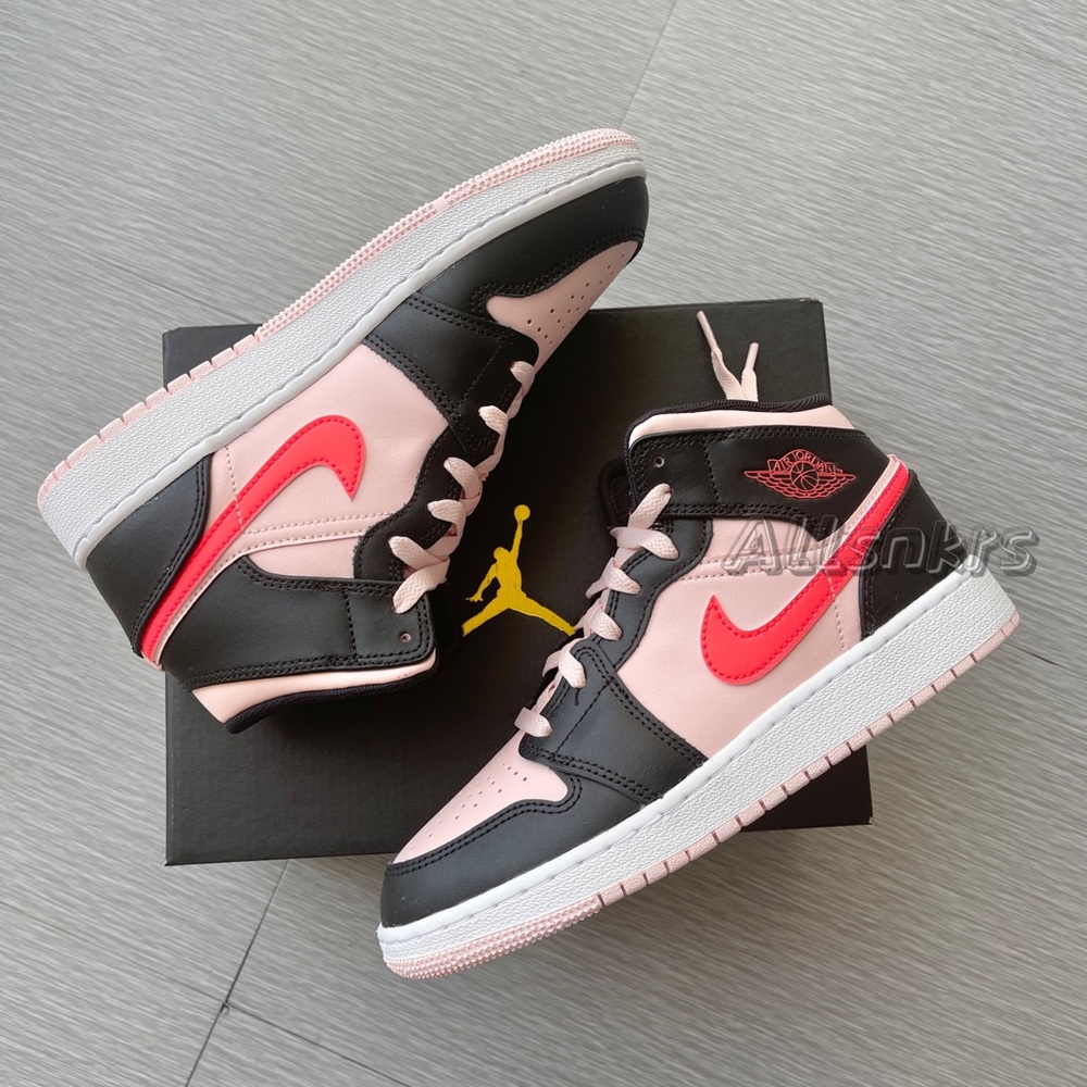 Air Jordan 1 Mid Pink Punch GS - Picture 6 of 9